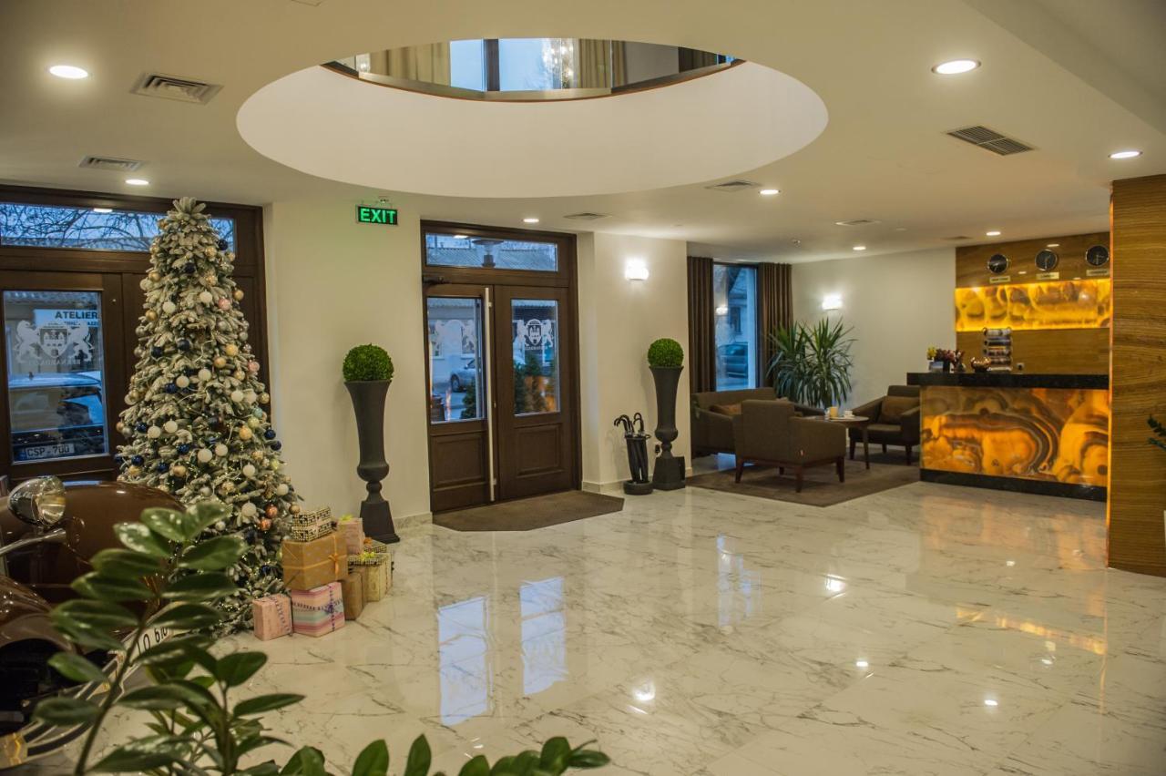 Bernardazzi Grand Hotel Chisinau Exterior photo